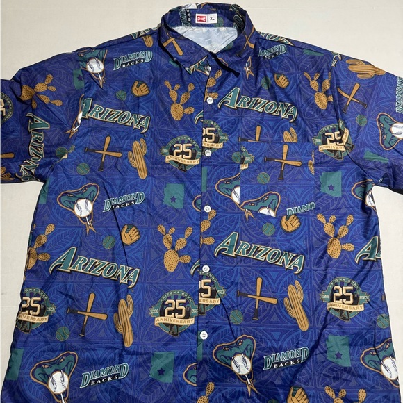 MLB Arizona Diamondbacks 25th Anniversary SS Button Up Shirt, Men's XL #924 - Picture 1 of 5